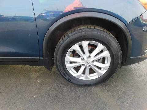 2016 Nissan Rogue SV