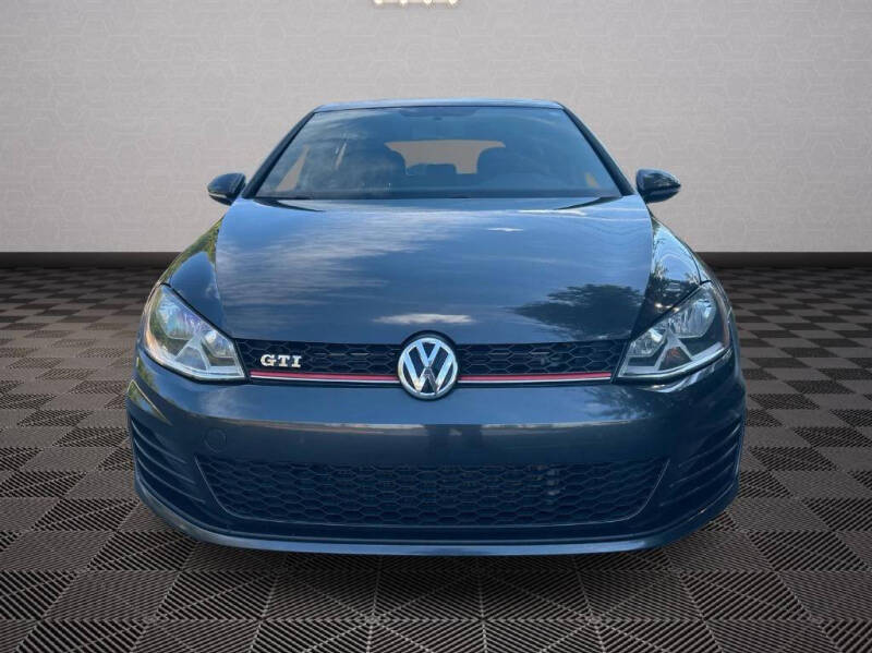 2017 Volkswagen Golf GTI S