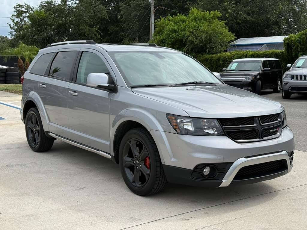Silver 2020 Dodge Journey Crossroad Crossroad 4dr SUV 2