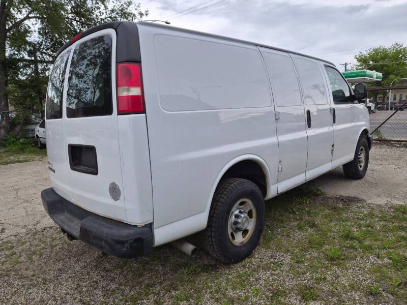 2010 Chevrolet Express 2500