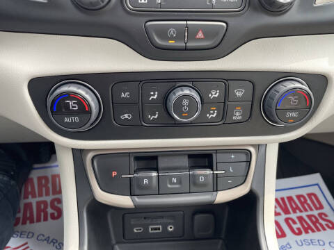 2023 GMC Terrain Denali