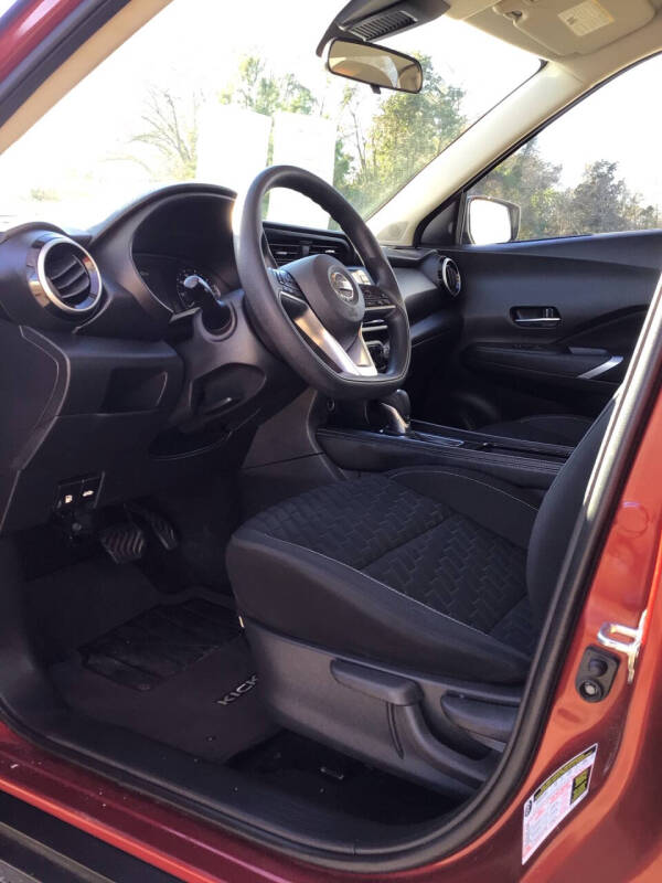 2021 Nissan Kicks SV