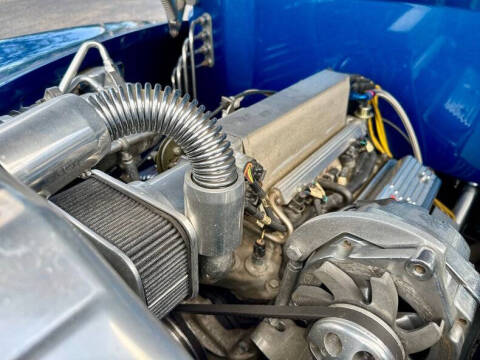 1948 Ford Super Deluxe