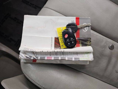 2014 Toyota Sienna LE 8-Passenger