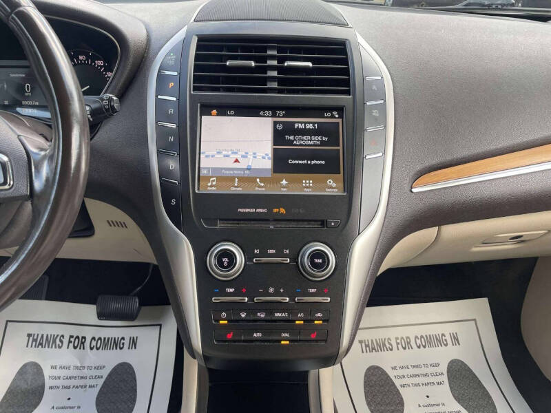 2017 Lincoln MKC Select