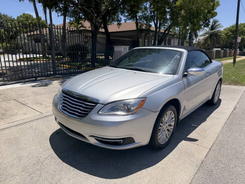 2011 Chrysler 200 Limited
