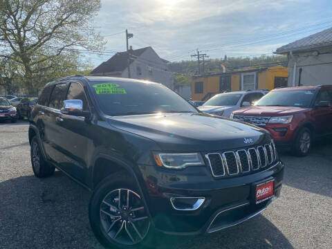 2019 Jeep Grand Cherokee for sale at Auto Universe Inc. in Paterson NJ