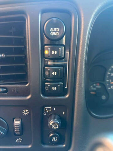 2005 Chevrolet Suburban 2500 LT