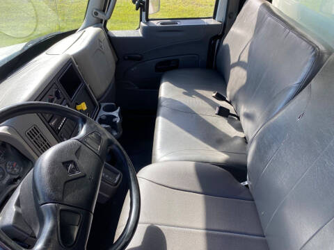 2019 International DuraStar 4300