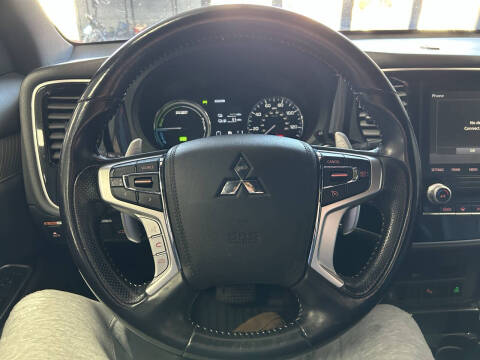 2020 Mitsubishi Outlander PHEV SEL