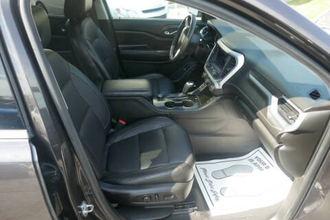 2017 GMC Acadia SLT-1
