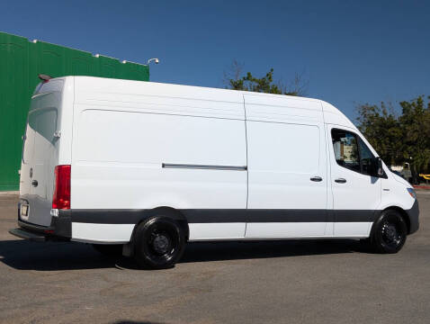 2024 Mercedes-Benz eSprinter 2500
