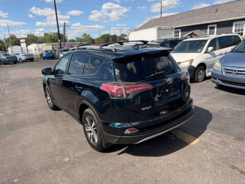 2017 Toyota RAV4 XLE