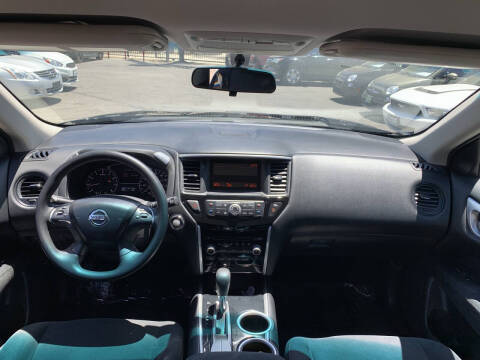 2014 Nissan Pathfinder S