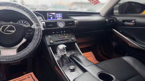 2016 Lexus IS 200t