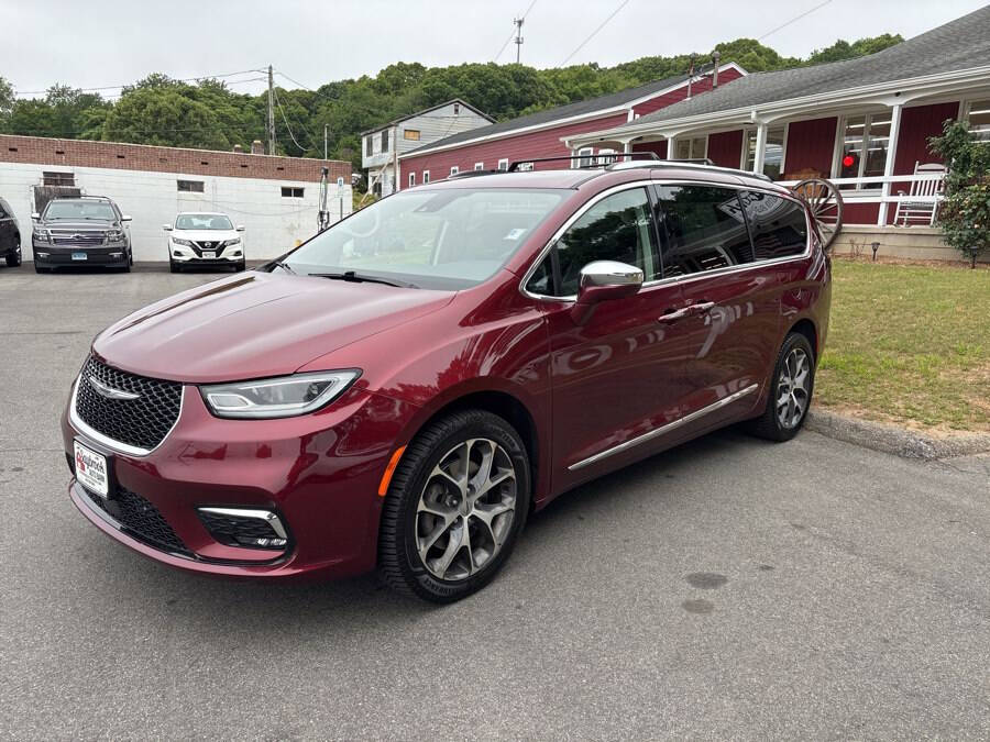 Dk. Red 2021 Chrysler Pacifica Limited AWD Limited 4dr Mini-Van 2