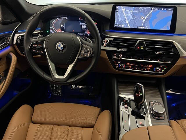 2023 BMW 5 Series 530i