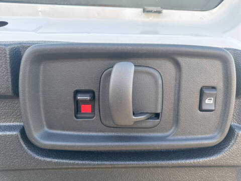 2025 Chevrolet Express 2500