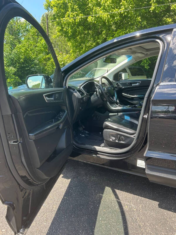 2017 Ford Edge Titanium