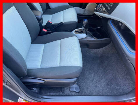 2012 Toyota Prius c Two