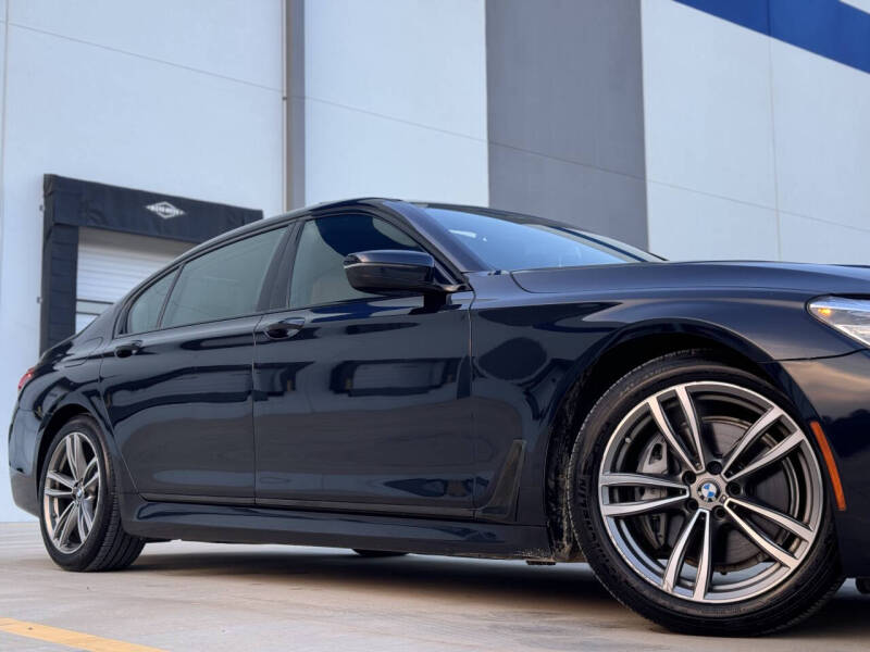 2018 BMW 7 Series 740i