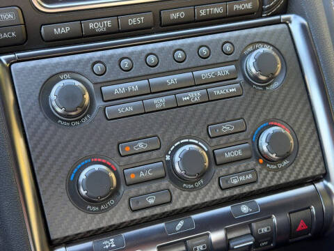 2015 Nissan GT-R Black Edition