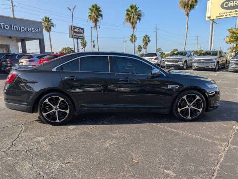 2015 Ford Taurus Limited