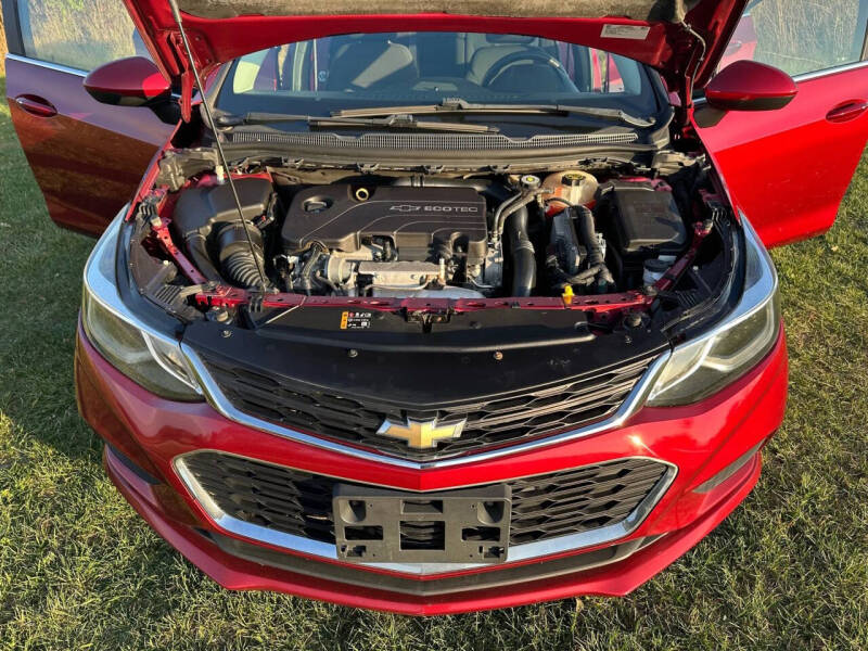 2017 Chevrolet Cruze LT Auto
