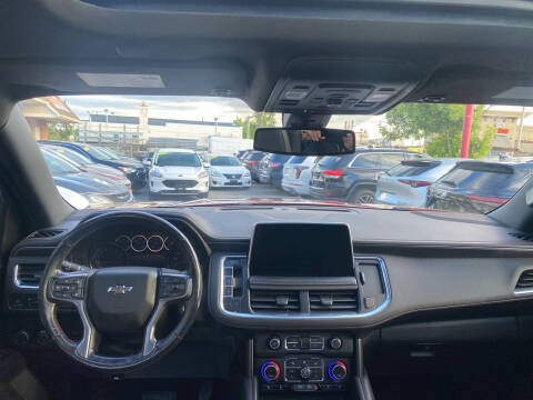 2021 Chevrolet Suburban RST