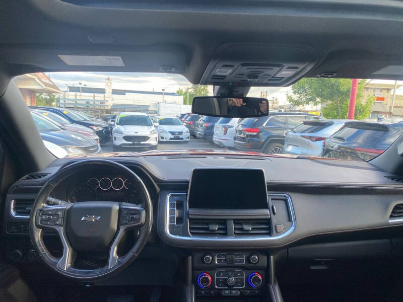 2021 Chevrolet Suburban RST