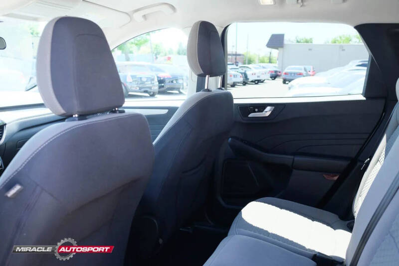 2021 Ford Escape SE