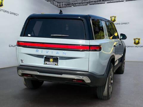 2024 Rivian R1S