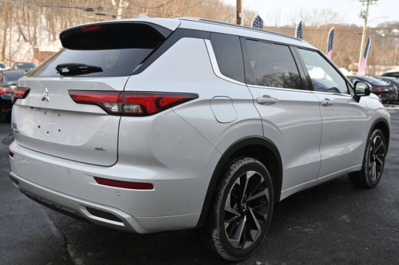 2024 Mitsubishi Outlander