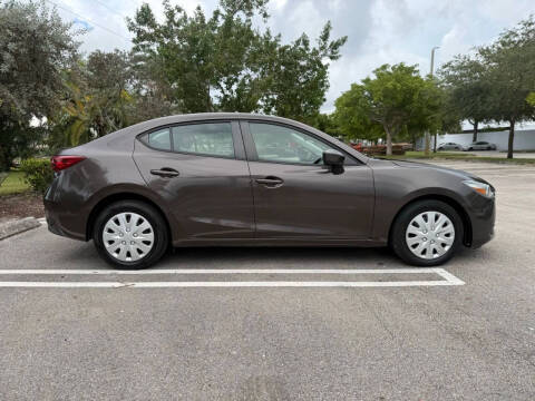 2017 Mazda MAZDA3 Sport