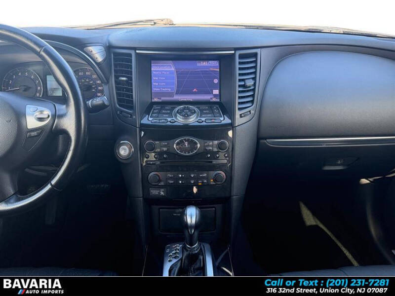2013 Infiniti FX37