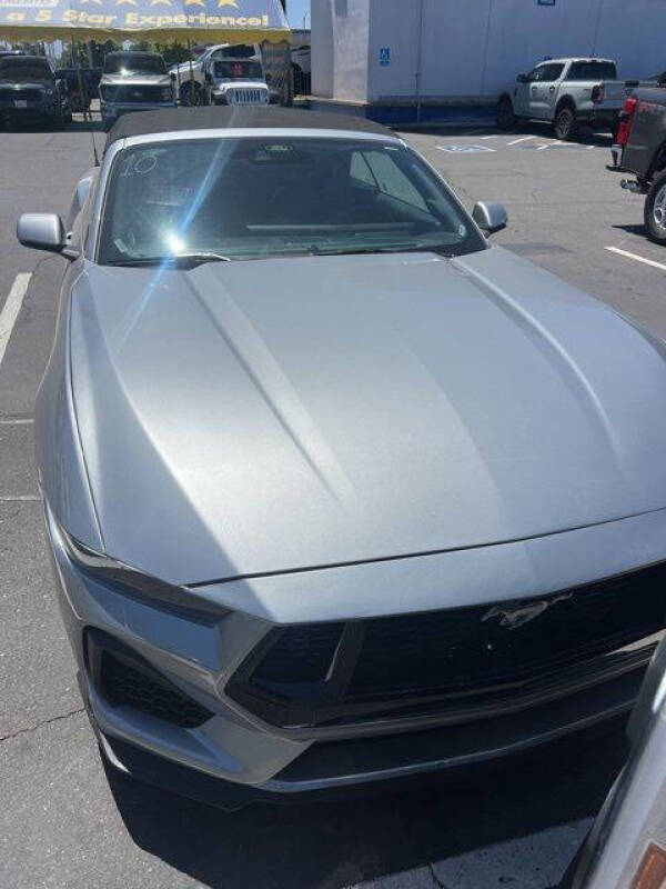 2025 Ford Mustang EcoBoost Premium