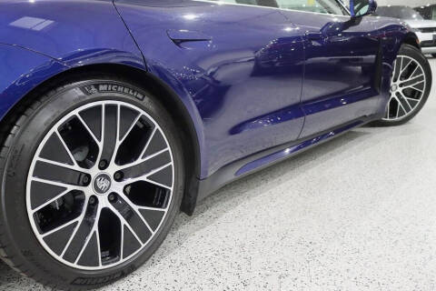 2020 Porsche Taycan Turbo