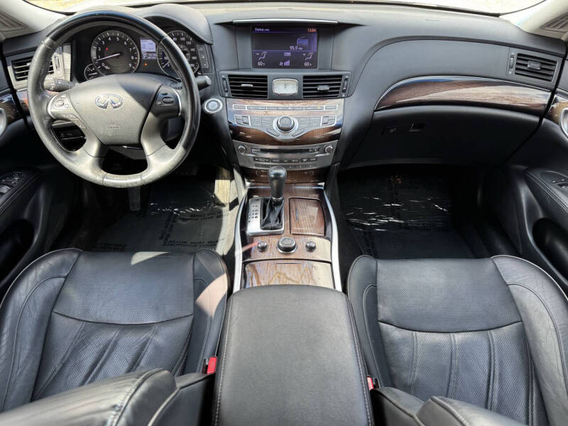 2013 Infiniti M37