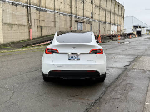 2020 Tesla Model Y Long Range