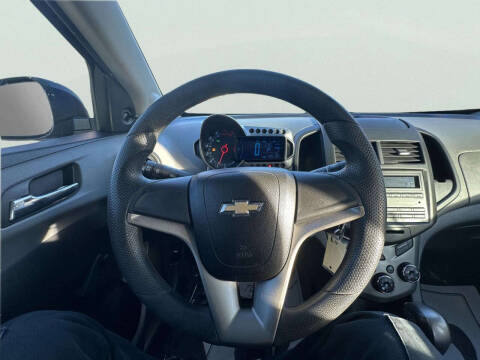 2012 Chevrolet Sonic LS