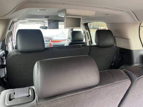 2012 Chevrolet Suburban LT