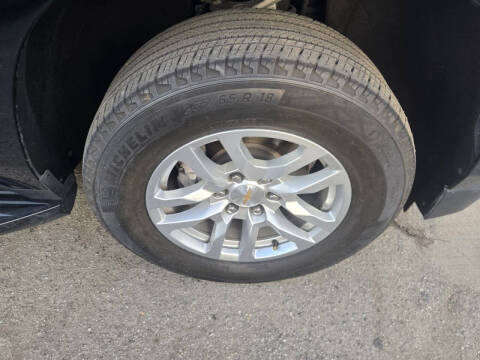 2024 Chevrolet Suburban LT