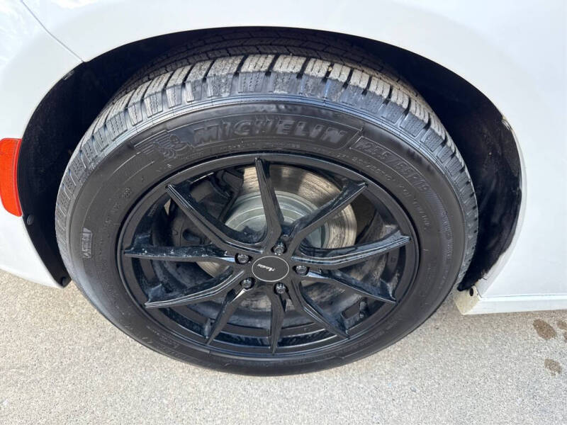 2016 Dodge Charger SXT