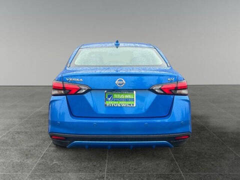 2022 Nissan Versa SV