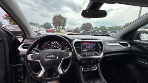 2020 GMC Acadia SLT
