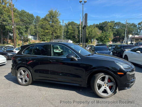 2016 Porsche Cayenne GTS