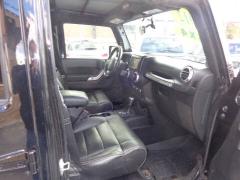 2012 Jeep Wrangler Unlimited Sahara