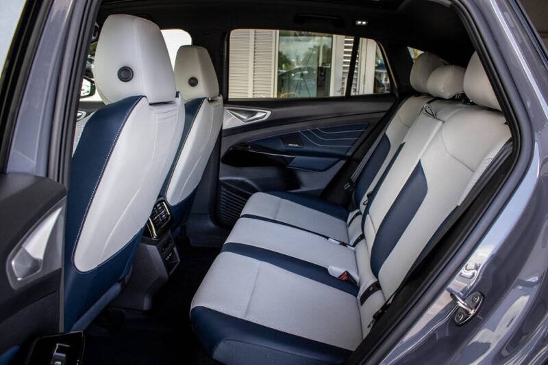 2025 Volkswagen ID.4 Pro S Plus