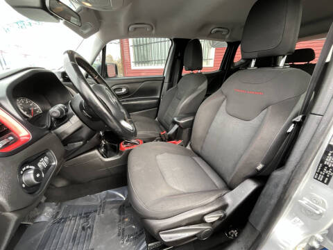 2016 Jeep Renegade Trailhawk