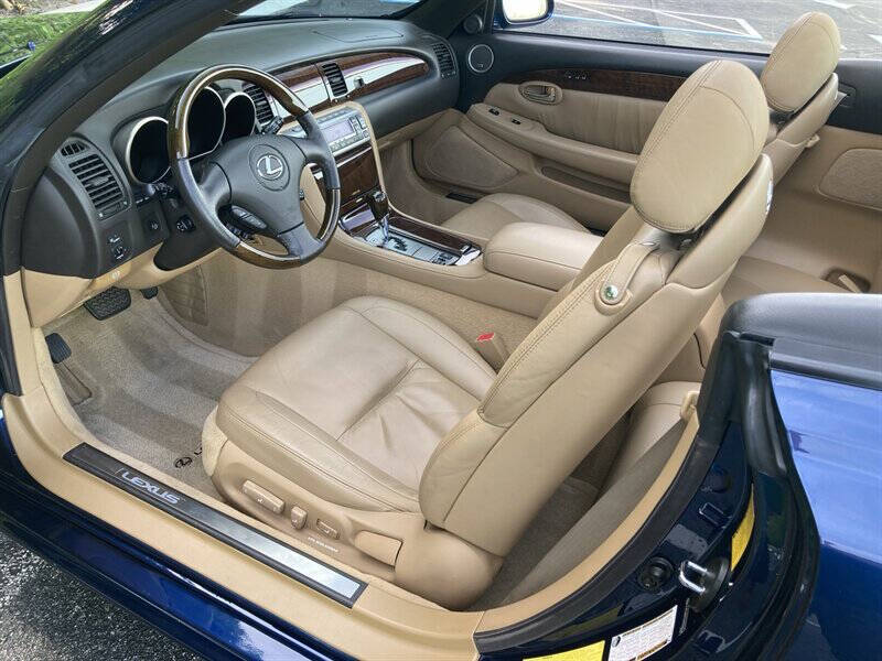 2006 Lexus SC 430